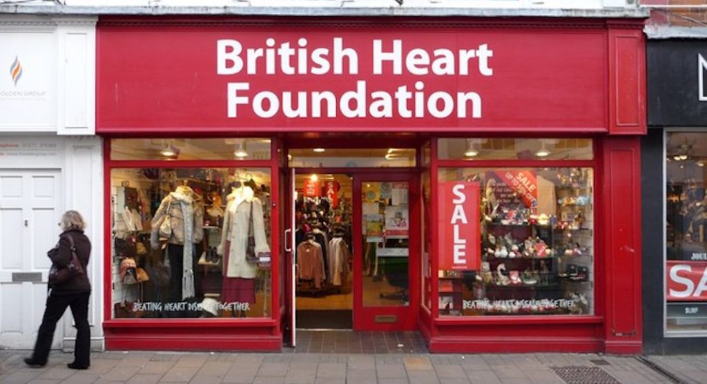 Pourquoi estce qu’il y a autant de Charity shops au RoyaumeUni