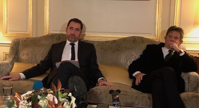 christophe castaner londres lutte immigration illegale