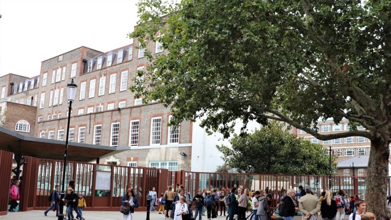 lycée charles de gaulle