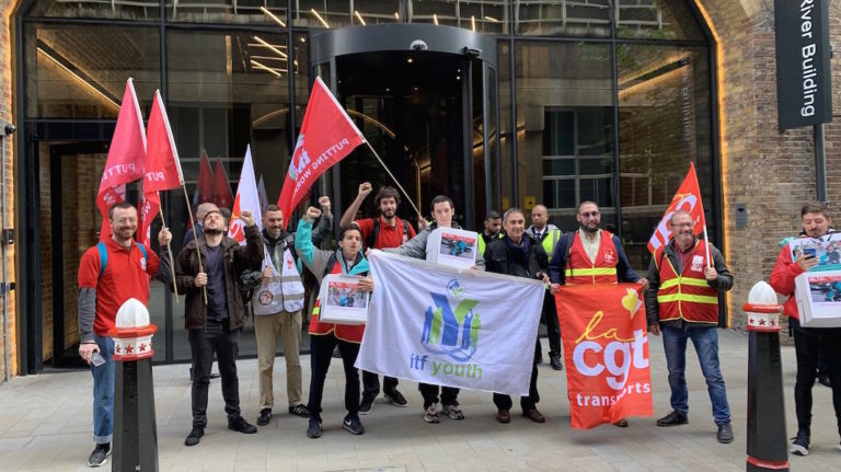 livreurs francais manifestation deliveroo londres