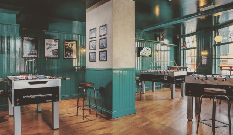 baby foot bar Londres