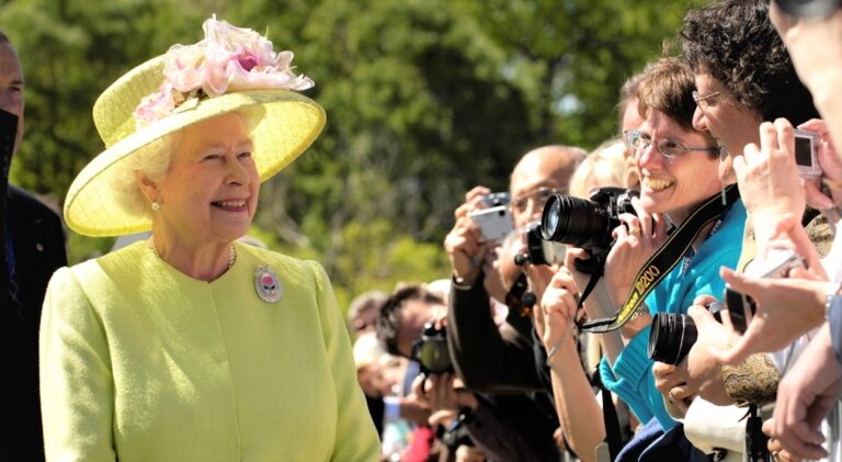 elizabeth-II-aeroport-touquet