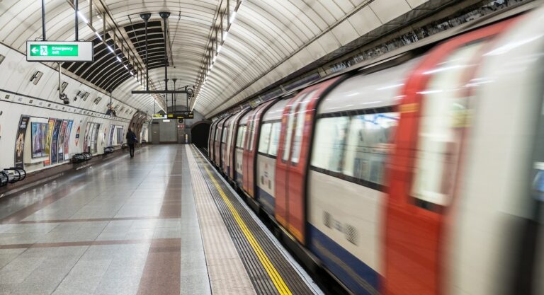 chute métro Londres