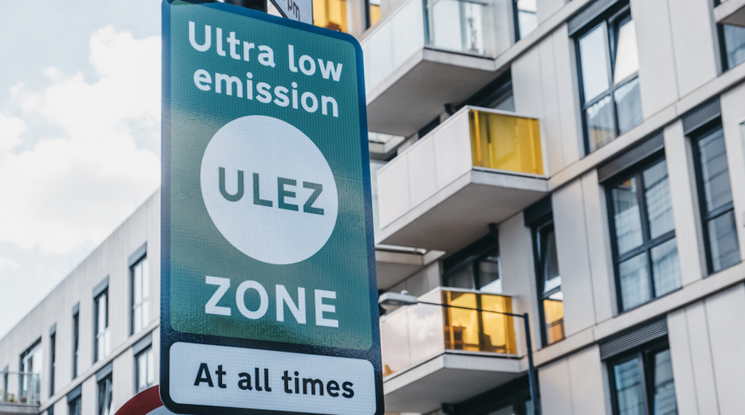 Au Royaume-Uni, des « plaques vertes » pour les véhicules zéro-émission