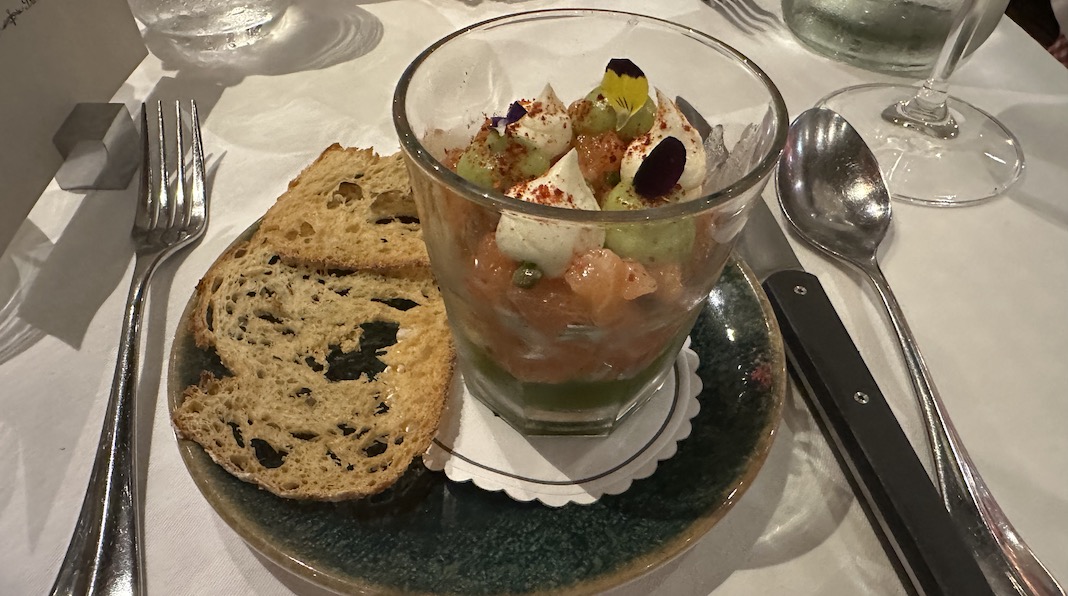 saumon tartare galvin bistrot and bar londres