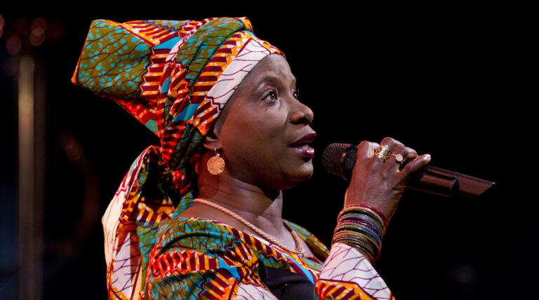 angelique-kidjo-concert-londres