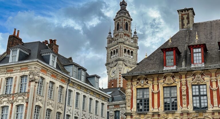 Retour en France après une expatriation : le moment idéal pour lancer votre projet immobilier ?