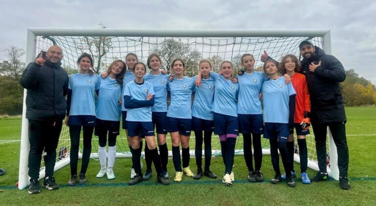 London Storm FC, la première équipe franco-anglaise qui fait vibrer le foot féminin à Londres 