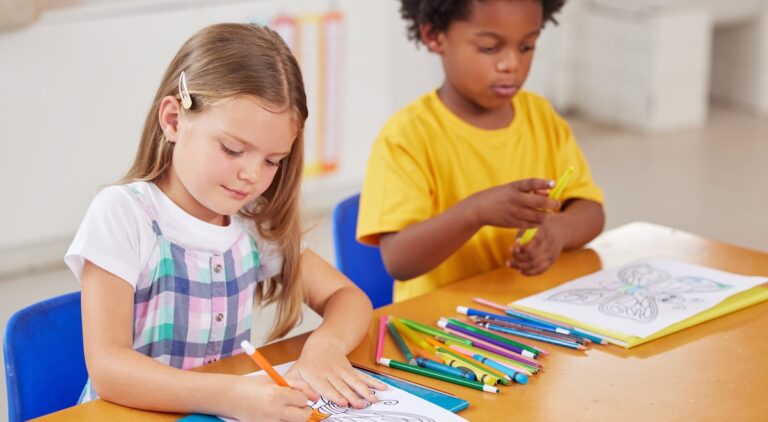 A la Petits Kids French School, les enfants apprendront le français par “l’amusement et la créativité”