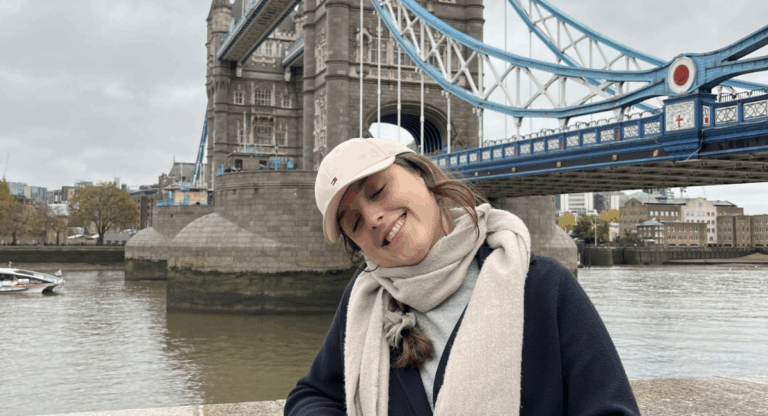 Avec “We Go Together”, Joséphine Reverdit réunit les passionnés de comédies musicales