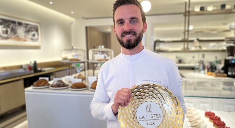 L’ArtSpace Café du Claridges, sous la houlette de Thibault Hauchard, nommé meilleure pâtisserie du monde