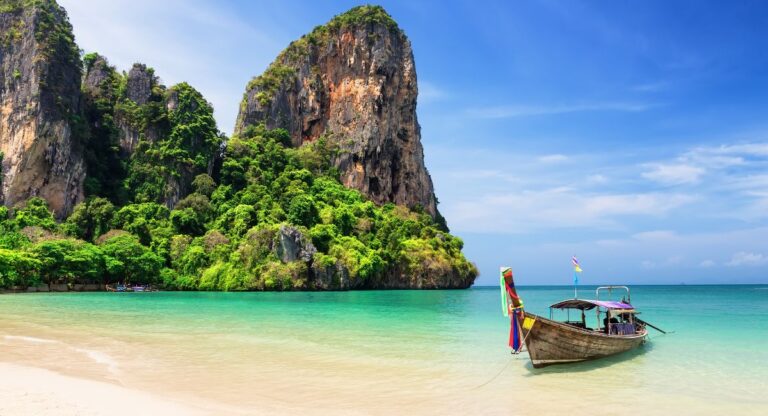 Du coup de tête à l’entrepreneuriat : Kathleen a tout quitté pour vivre à Phuket en Thaïlande