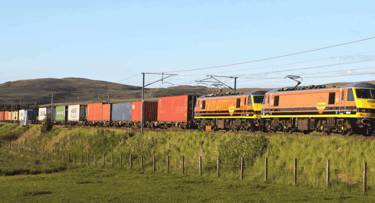 Transport et logistique : CMA CGM se renforce dans le fret terrestre au Royaume-Uni