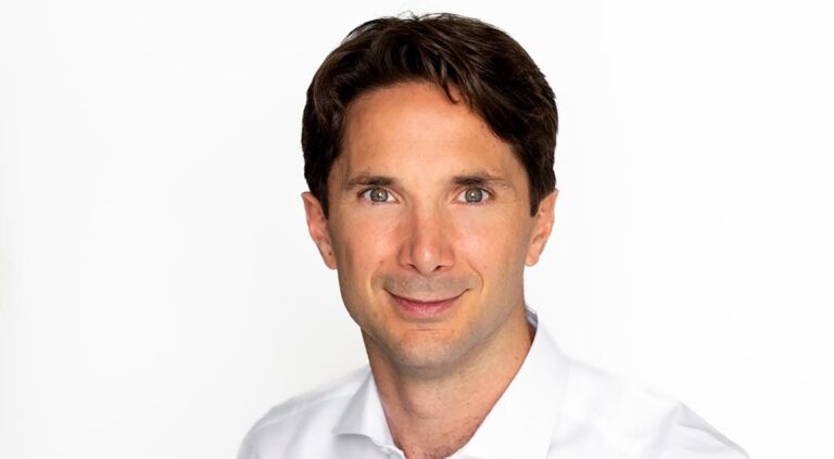 Tribune : “Contre l’impôt universel !”