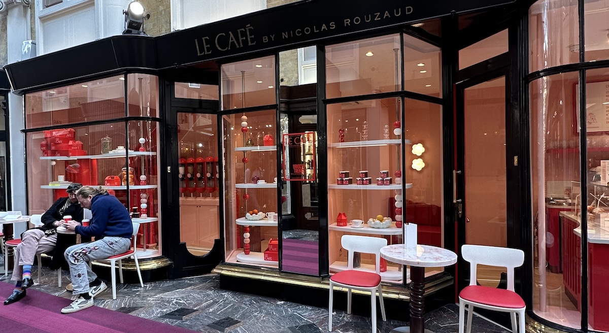 Le chef pâtissier Nicolas Rouzaud ouvre son café, véritable ode à la brioche