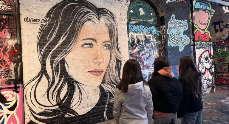 Leake Street Tunnel, le terrain de jeu du graffeur français « Olivierr »