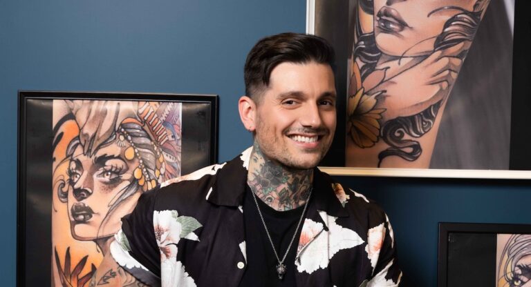L&rsquo;émission française « Tattoo Cover » pose ses caméras pour la première fois à Londres